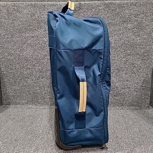 Tumi Rolling Duffel Bag Blue 21" Travel Luggage Suitcase Carry On Nylon‎ Wheels - Picture 9 of 16